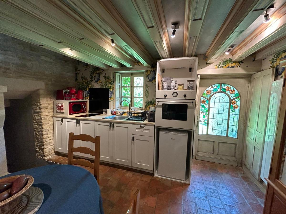 Charmant Logement Dans Un Ecrin De Verdure Le Manoir  Buitenkant foto