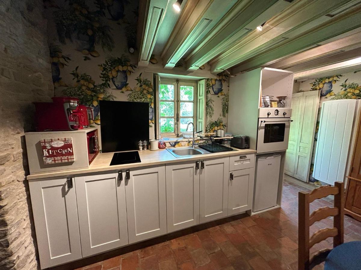 Charmant Logement Dans Un Ecrin De Verdure Le Manoir  Buitenkant foto